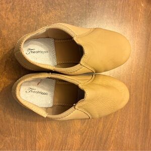 Theatricals Tan Kids Jazz Shoes